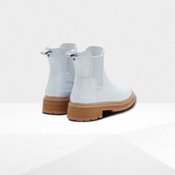 Hunter Refined Stitch Waterproof Chelsea Boot In Spurrey White Size 10 NWOT - Picture 3 of 8